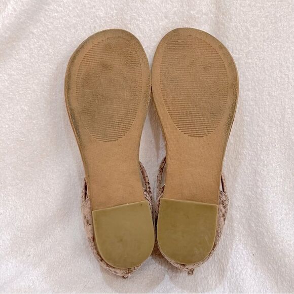 Steve Madden Light Brown and Gold Toned Rantt Sandals Size 6.5 - Picture 10 of 13